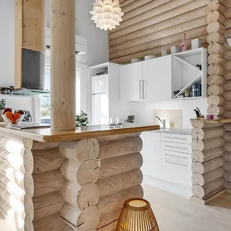 Holiday home Gorgeous In Vaeggerlose With Kitchen *